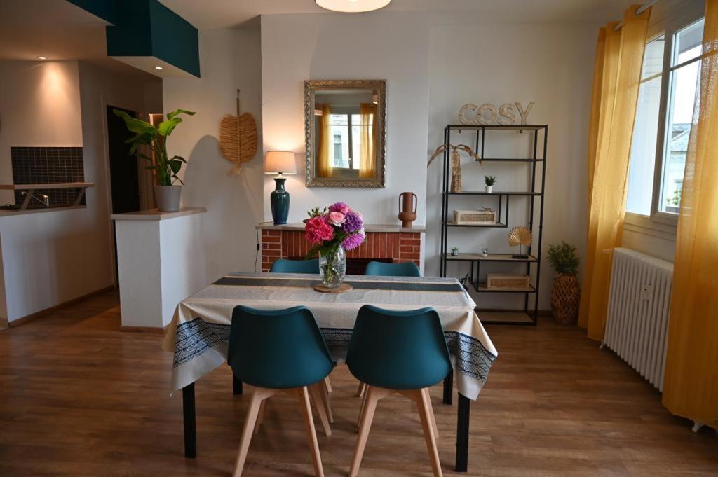 Grand Appartement Cosy-Hyper Centre-Place Verdun Tarbes Buitenkant foto